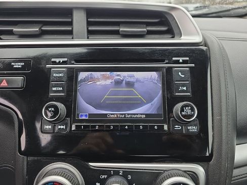 Used 2019 Honda Fit LX image 17