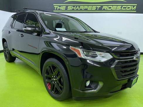 Used 2018 Chevrolet Traverse Premier w/ Redline Edition image 2