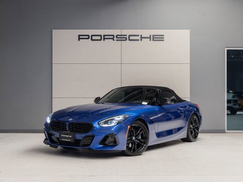 Used 2023 BMW Z4 sDrive30i w/ Shadowloine Package image 1