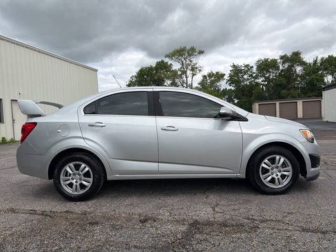 Used 2015 Chevrolet Sonic LT FWD image 8