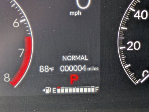 New 2025 Honda Pilot TrailSport image 10