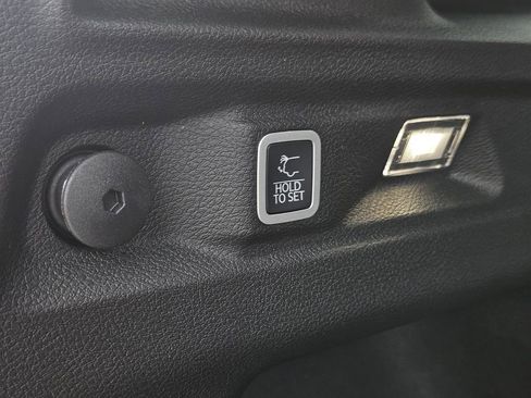 New 2025 Jeep Grand Cherokee L Limited w/ Luxury Tech Group II RWD image 46
