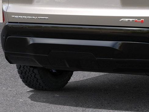 New 2027 GMC Terrain AT4 w/ Technology Package II AWD/4WD image 14