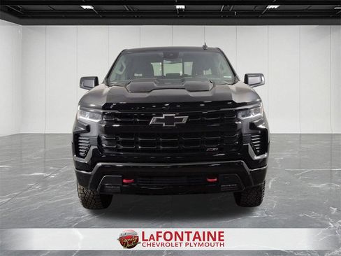 Certified 2024 Chevrolet Silverado 1500 LT Trail Boss w/ Convenience Package II image 3
