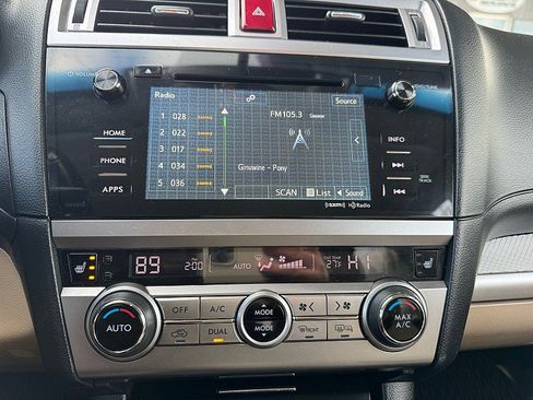 Used 2015 Subaru Outback 2.5i Premium image 18