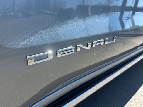 Used 2025 GMC Sierra 1500 Denali Ultimate AWD/4WD image 32