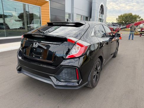 Used 2019 Honda Civic EX image 6