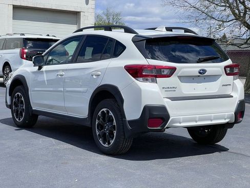 Used 2023 Subaru Crosstrek 2.0i Premium AWD/4WD image 11