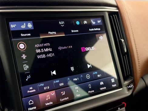 Used 2022 Maserati Levante GT image 23