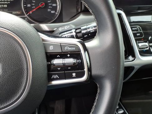 Used 2022 Kia Sorento SX image 19