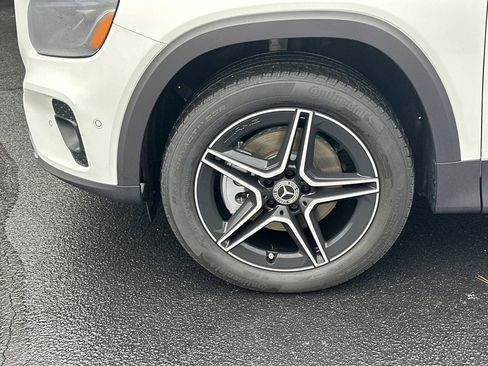 New 2026 Mercedes-Benz GLB 250 image 12
