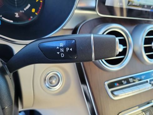 Used 2022 Mercedes-Benz GLC 300 GLC 300 4D Sport Utility w/ Driver Assistance Package image 31