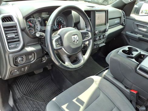Used 2022 RAM 1500 Big Horn AWD/4WD image 12