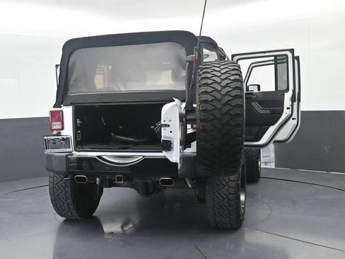 Used 2014 Jeep Wrangler Unlimited Sport w/ Power Convenience Group AWD/4WD image 75