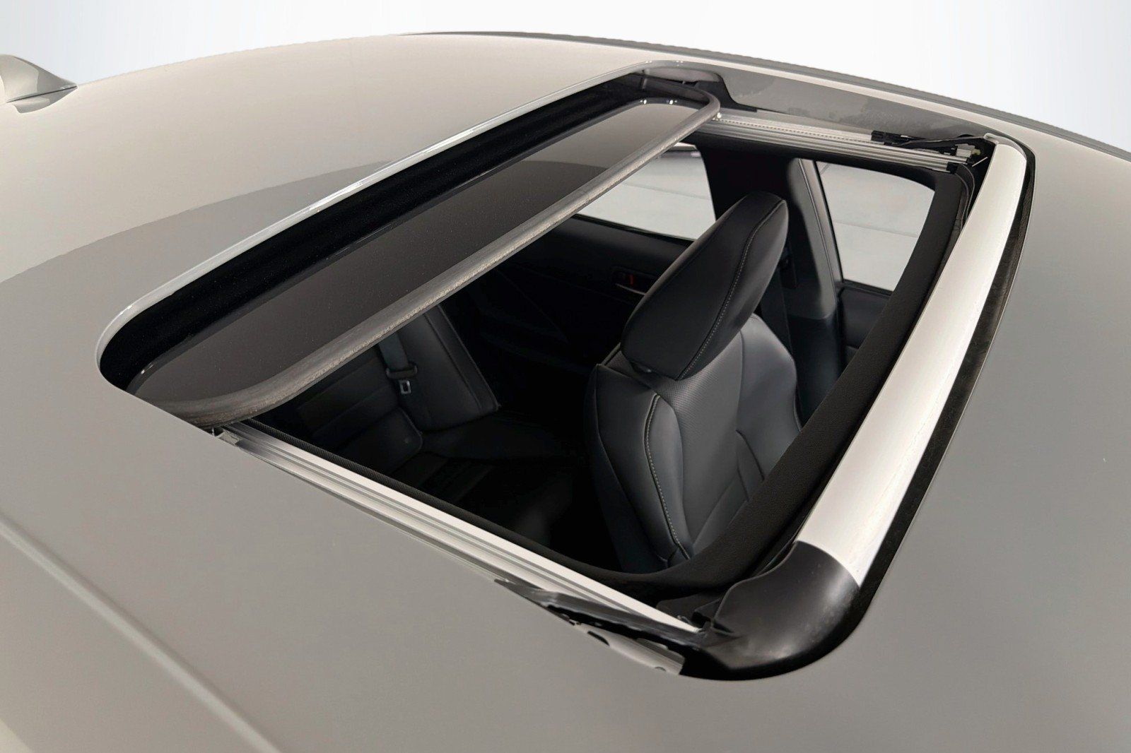 Used 2025 Lexus IS 350 F Sport RWD image 21
