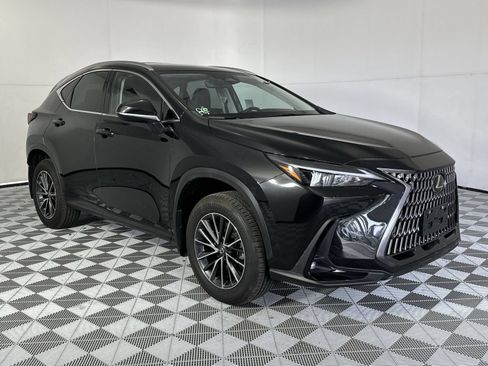 Used 2025 Lexus NX 350h AWD w/ Accessory Package (2T) image 2