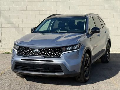 Used 2021 Kia Sorento S w/ Panoramic Sunroof Package