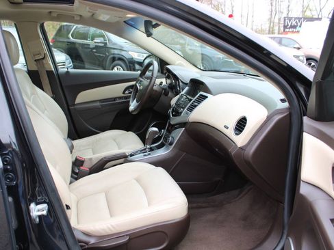 Used 2015 Chevrolet Cruze LTZ w/ Sun, Sound and Sport Package FWD image 29