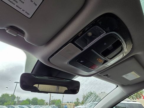 New 2025 Hyundai Tucson Limited image 36