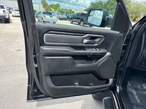Used 2020 RAM 1500 Big Horn AWD/4WD image 14