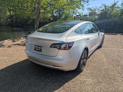 Used 2018 Tesla Model 3 Long Range image 6