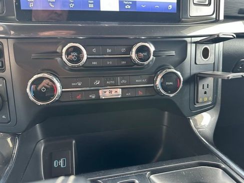 Used 2022 Ford F150 XLT w/ Equipment Group 302A High image 19