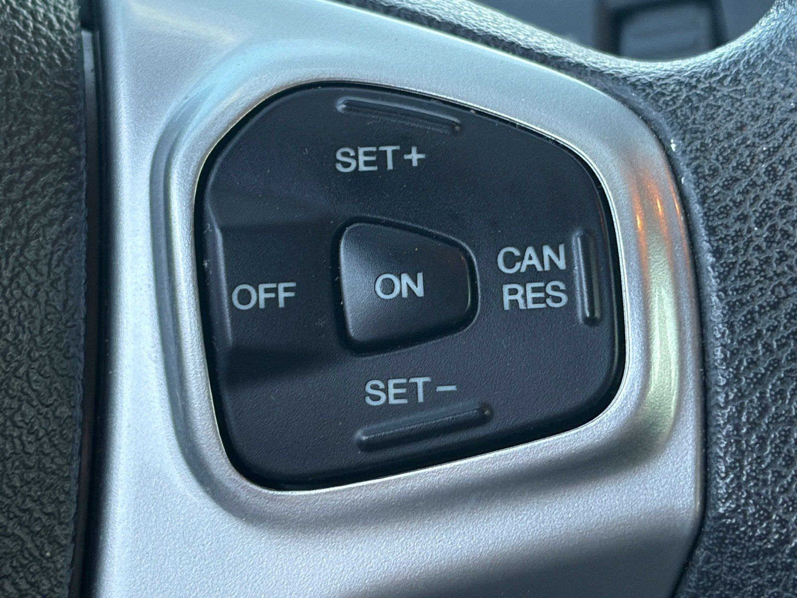 Used 2019 Ford Fiesta SE FWD image 9