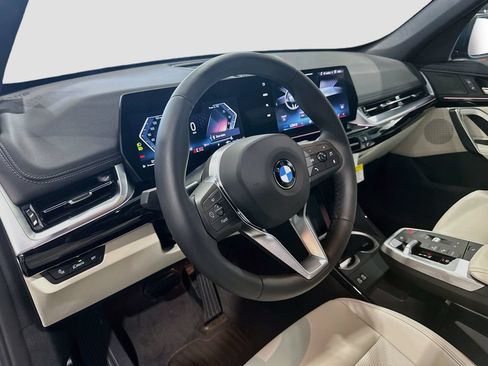 New 2026 BMW X1 xDrive28i w/ Convenience Package AWD/4WD image 9