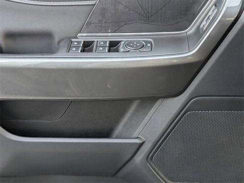 Certified 2022 Ford F150 XLT w/ Equipment Group 302A High image 26