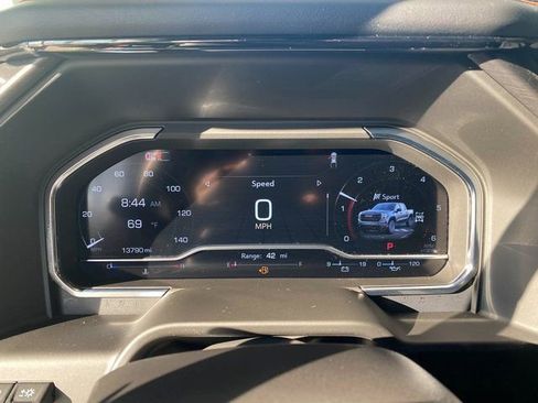 Used 2025 GMC Sierra 1500 AT4 w/ AT4 Premium Package image 19