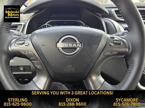 Used 2023 Nissan Murano SV image 32