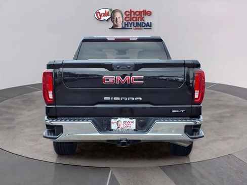 Used 2025 GMC Sierra 1500 SLT AWD/4WD image 4
