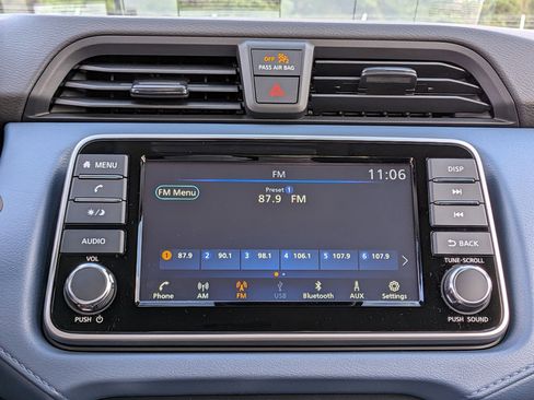 New 2025 Nissan Versa SV w/ Trunk Package image 19