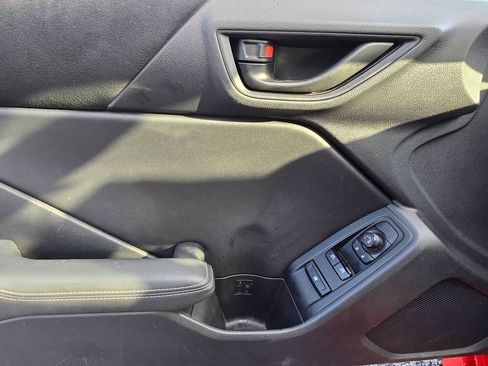 Used 2024 Toyota GR86 Premium image 8