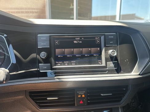 Used 2019 Volkswagen Jetta S FWD image 20