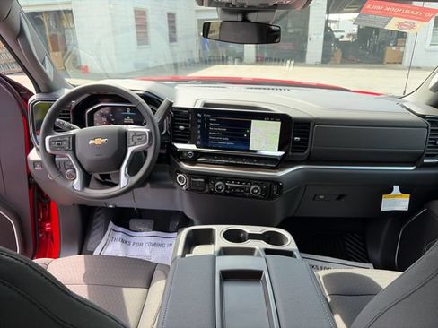 New 2026 Chevrolet Silverado 1500 LT AWD/4WD image 12