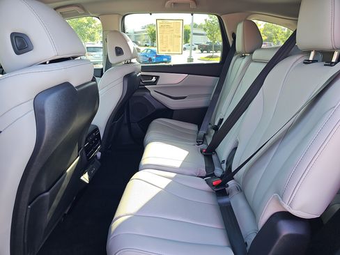 Used 2024 Acura MDX FWD w/ Technology Package image 15