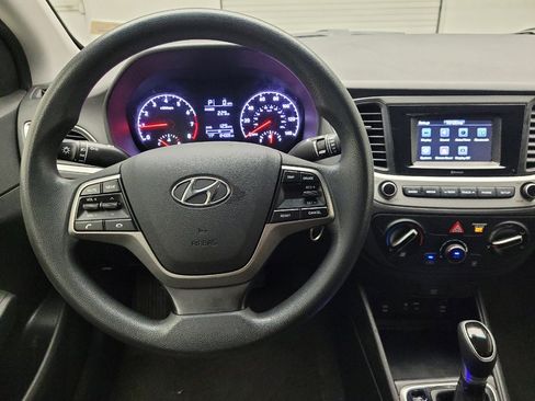 Used 2021 Hyundai Accent SE FWD image 22