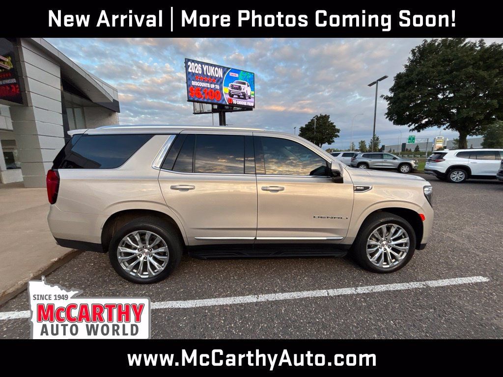 Used 2023 GMC Yukon Denali AWD/4WD image 8
