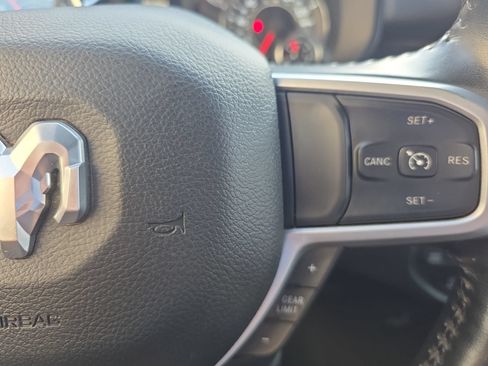 Used 2023 RAM 1500 Big Horn AWD/4WD image 17