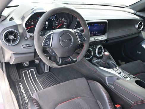 Used 2023 Chevrolet Camaro ZL1 image 8