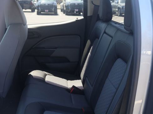 Used 2019 Chevrolet Colorado W/T w/ WT Convenience Package AWD/4WD image 27