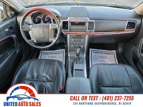 Used 2011 Lincoln MKZ image 13