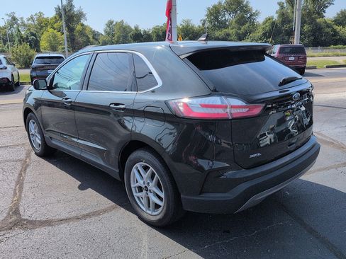 Used 2024 Ford Edge SEL AWD/4WD image 5