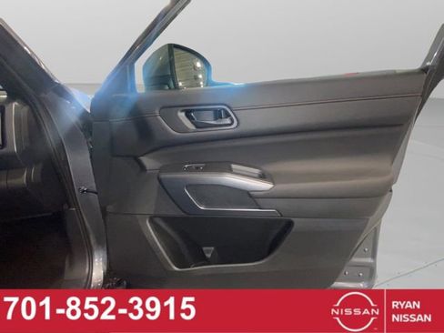 New 2025 Nissan Pathfinder Rock Creek image 29