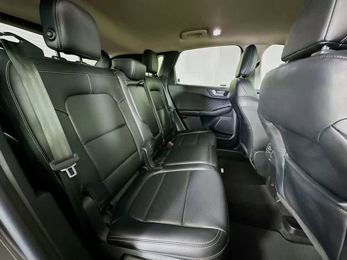 Certified 2020 Ford Escape SEL image 32