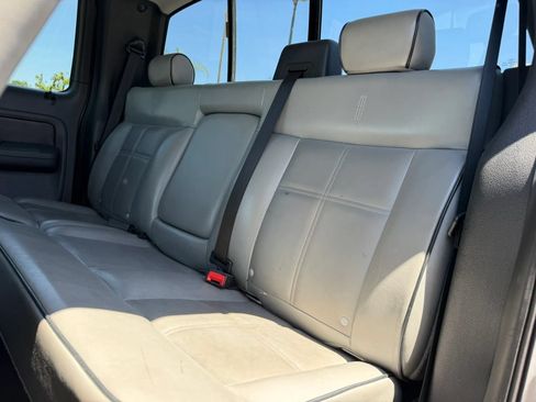 Used 2006 Lincoln Mark LT 2WD image 13