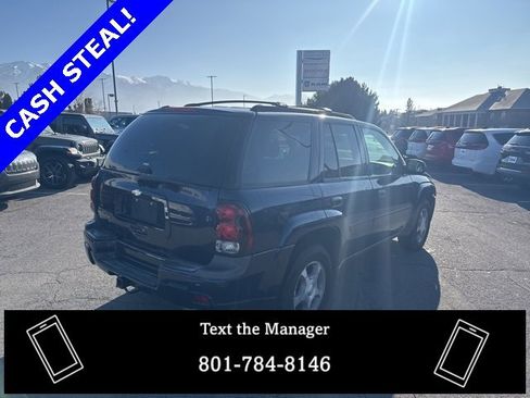 Used 2008 Chevrolet TrailBlazer 4WD w/ Smoker's Package image 8