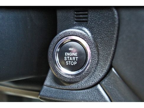 Used 2022 Subaru Outback Premium AWD/4WD image 19
