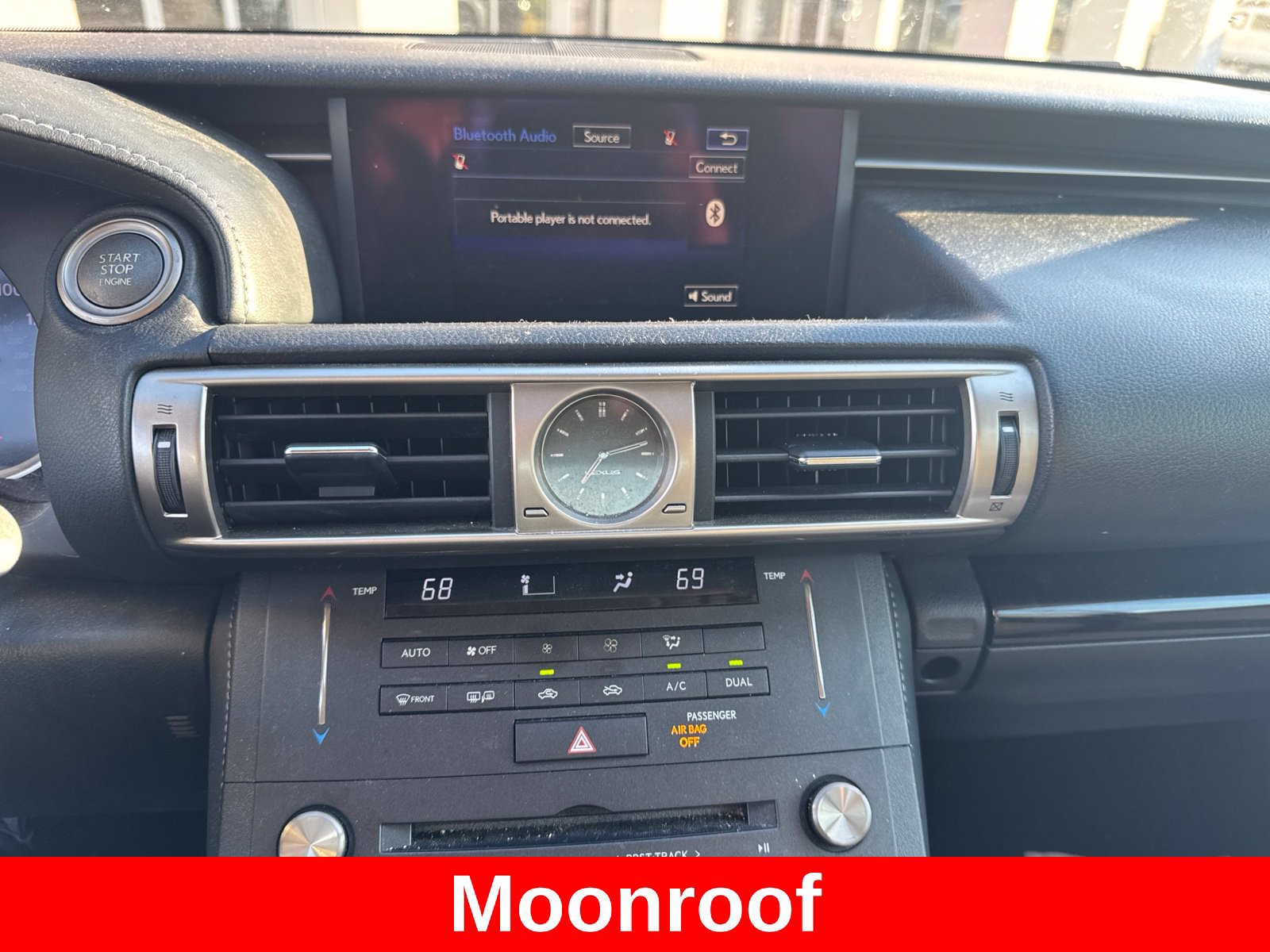 Used 2015 Lexus IS 250 w/ Navigation System Package RWD image 8